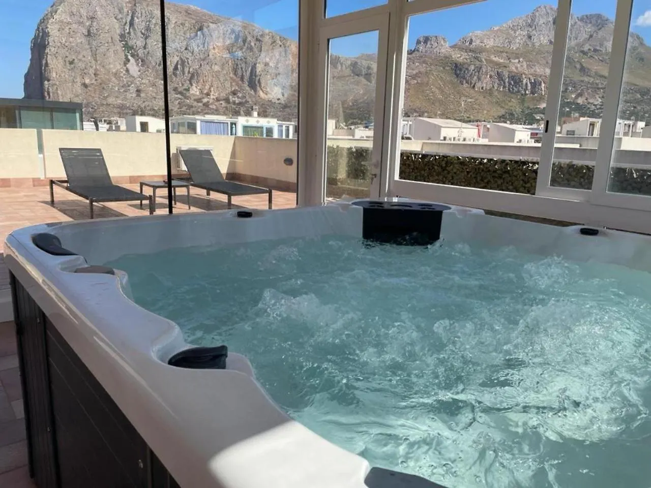 Hotel Sikania San Vito Lo Capo 3*,