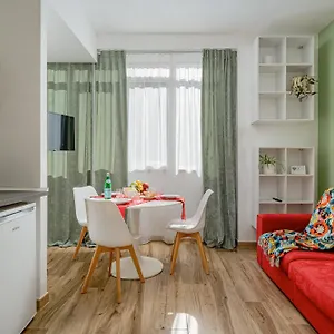 Dimore In Residenze Asproni 24 Aparthotel